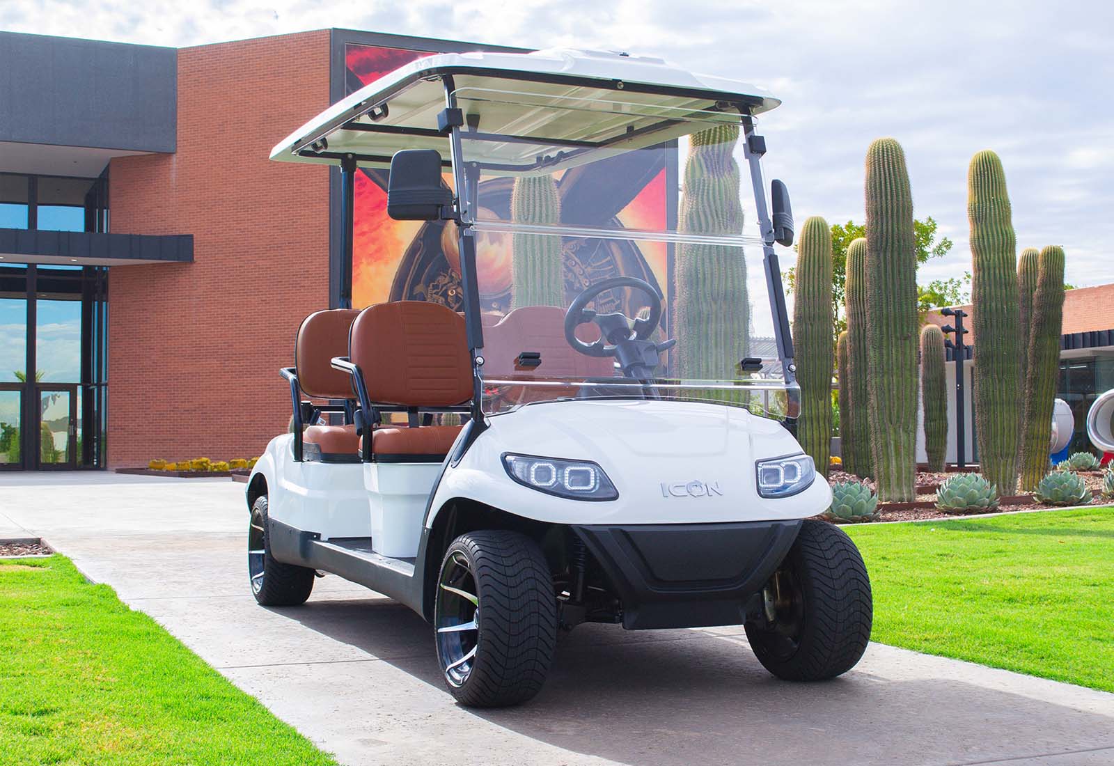 ICON Golf Cart i40F Features