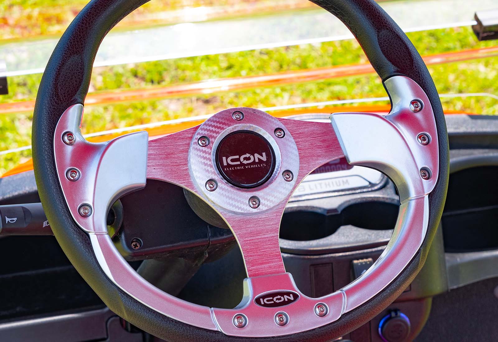 ICON Golf Cart i40L Gallery 10