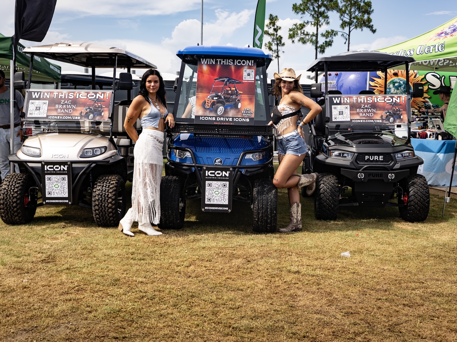 ICON-EV-at-Gulf-Coast-Jam-ladies