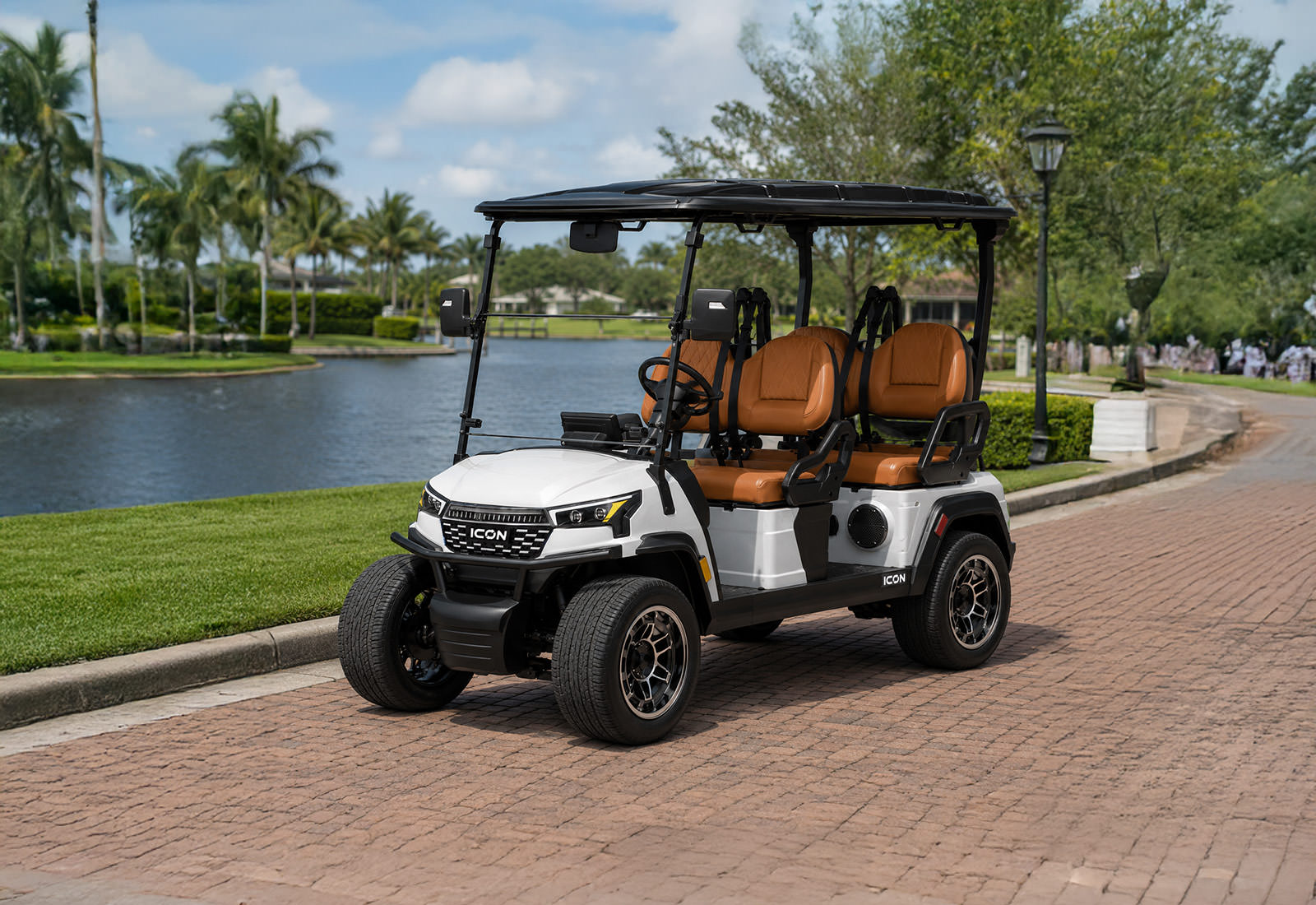 ICON i40FX - Golf Cart - White